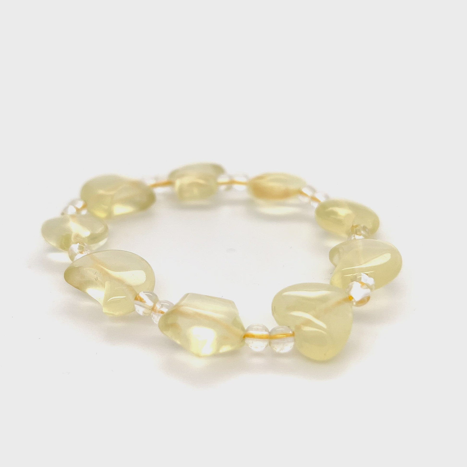 star heart moon citrine bracelet__2022-06-23-14-38-46.mp4