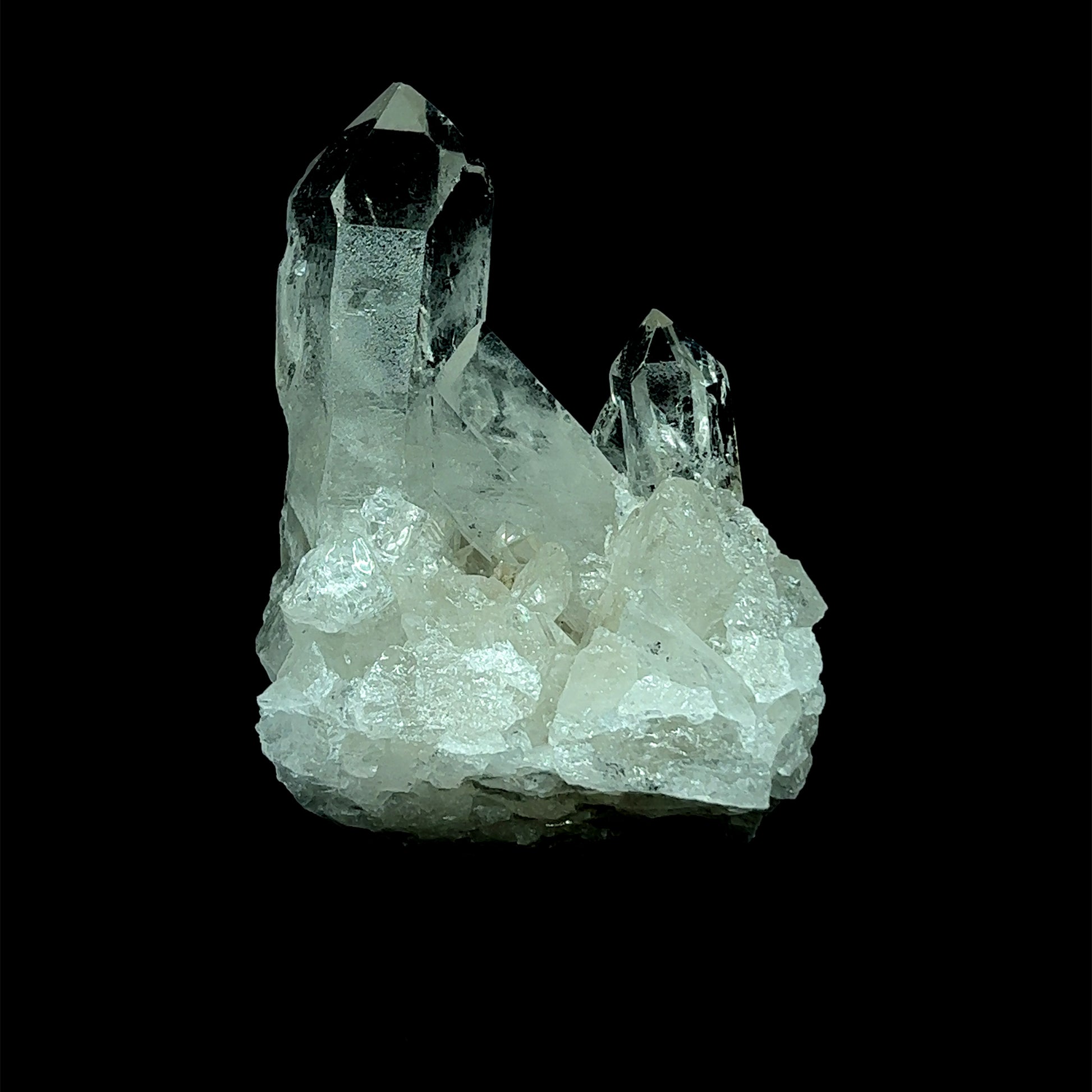 Brazilian Quartz Cluster__2022-06-17-10-28-17.jpg