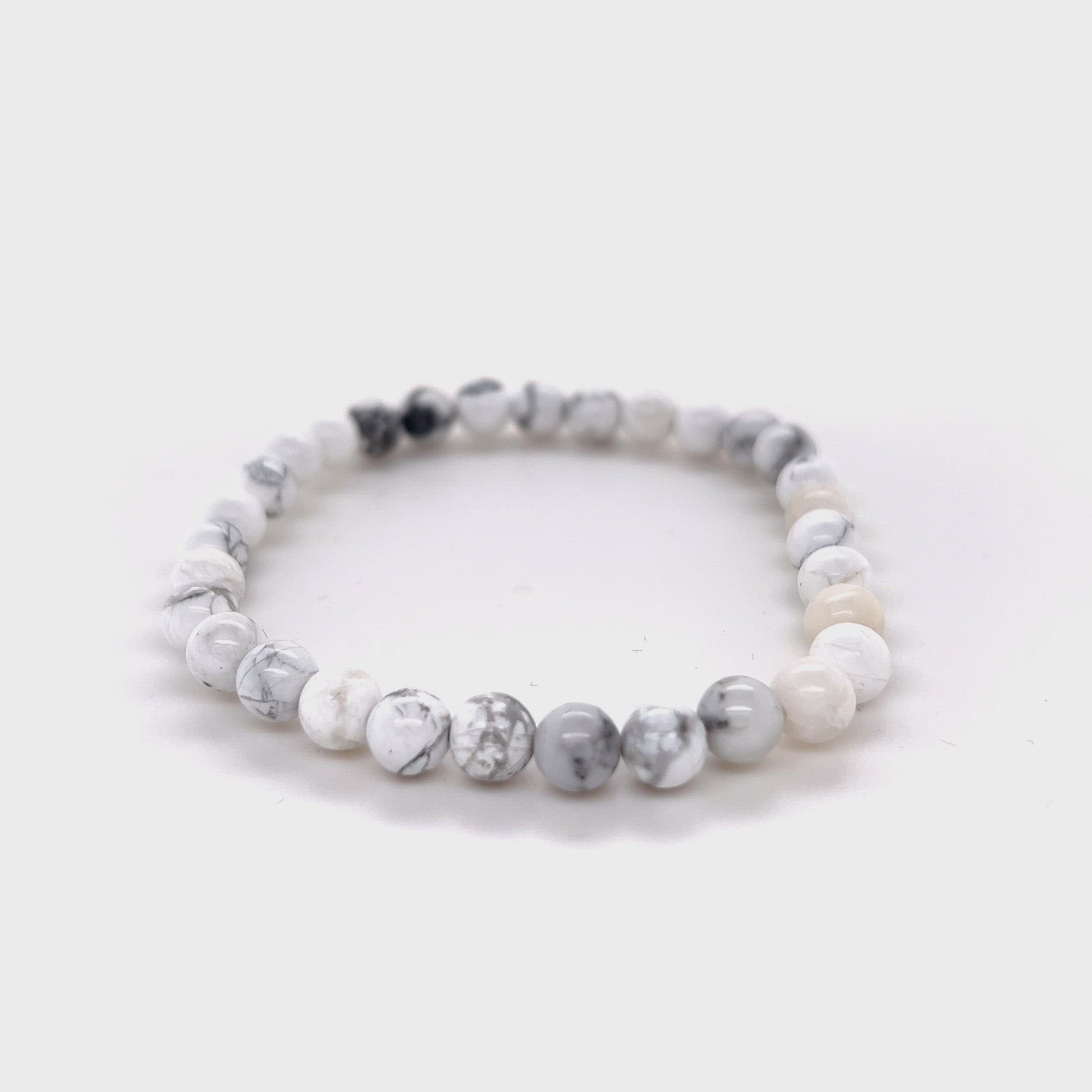 howlite bracelet__2022-07-03-14-43-57.mp4